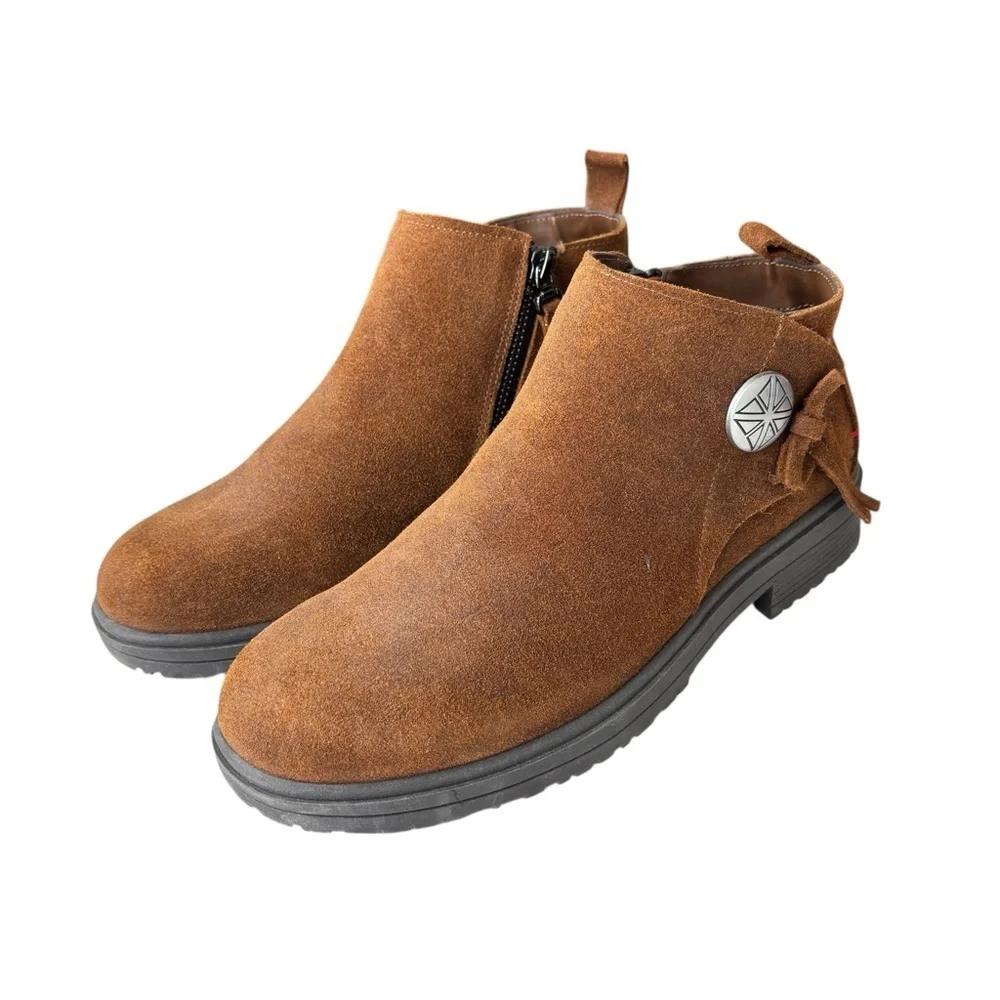 Minnetonka Joyelle Womens Ankle Boot Size 8 Brown Suede Comfort Foam Booties NEW